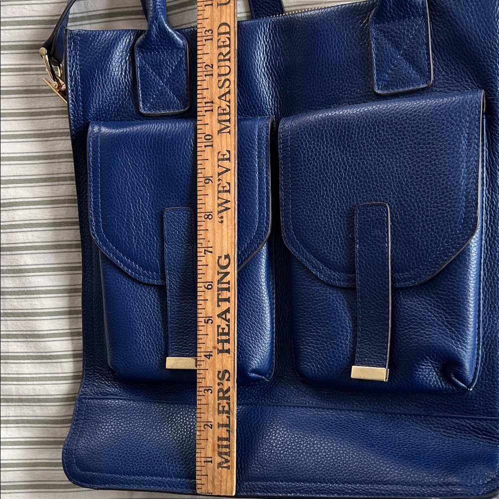 Kristen Bell for Erica Anenberg - Elegant Blue Leather Tote Bag - Picture 9 of 9